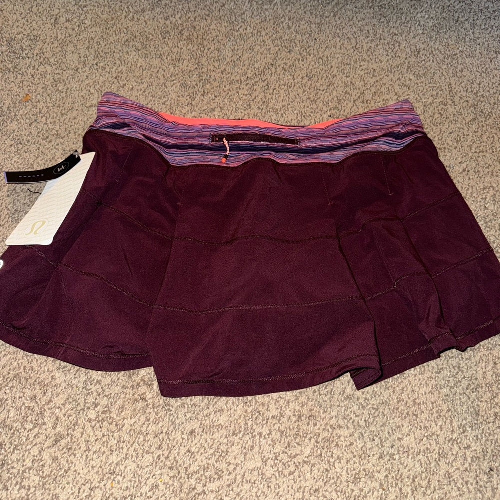 Lululemon on pace 2 rival skort size 10